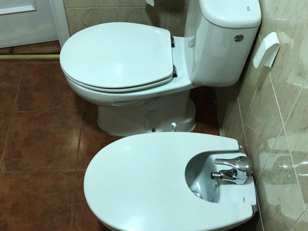 Apartamento Familiar En Toledo, Con 2 Dormitorios, Camas De Matrimonio, Ideal Ubicacion Y Fantasticas Vistas מראה חיצוני תמונה
